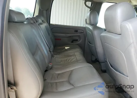 2005 Chevrolet Suburban K1500 from USA, damaged, VIN 3GNFK16Z75G122039